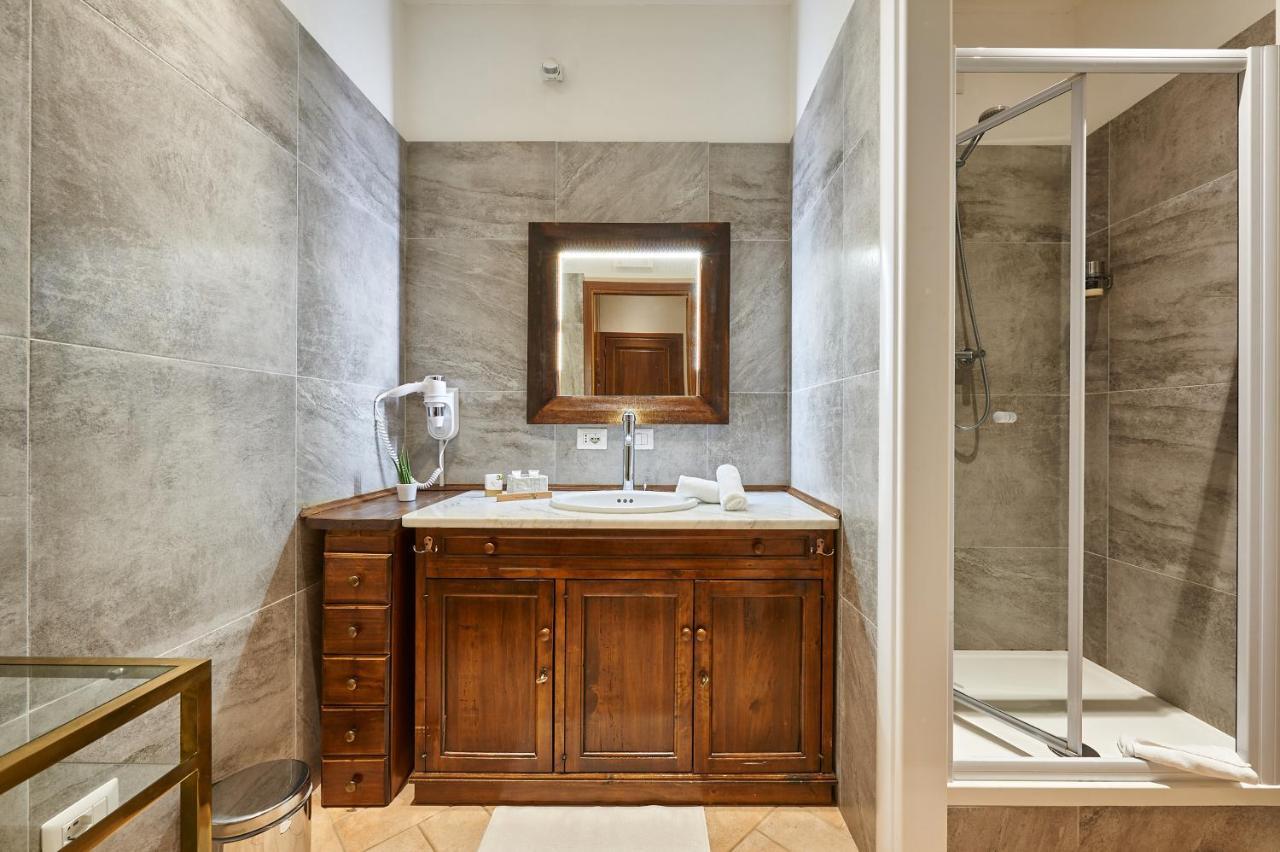 Fabrizio'S Rooms Roma Ngoại thất bức ảnh