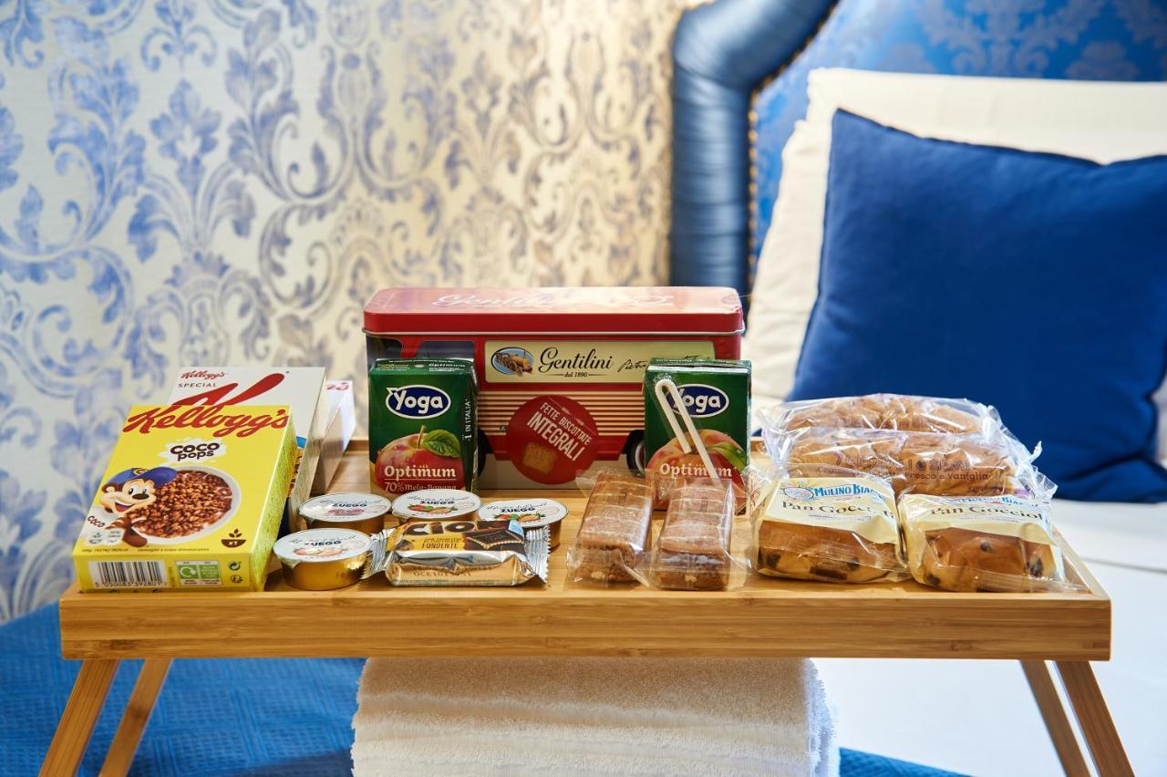 Fabrizio'S Rooms Roma Ngoại thất bức ảnh