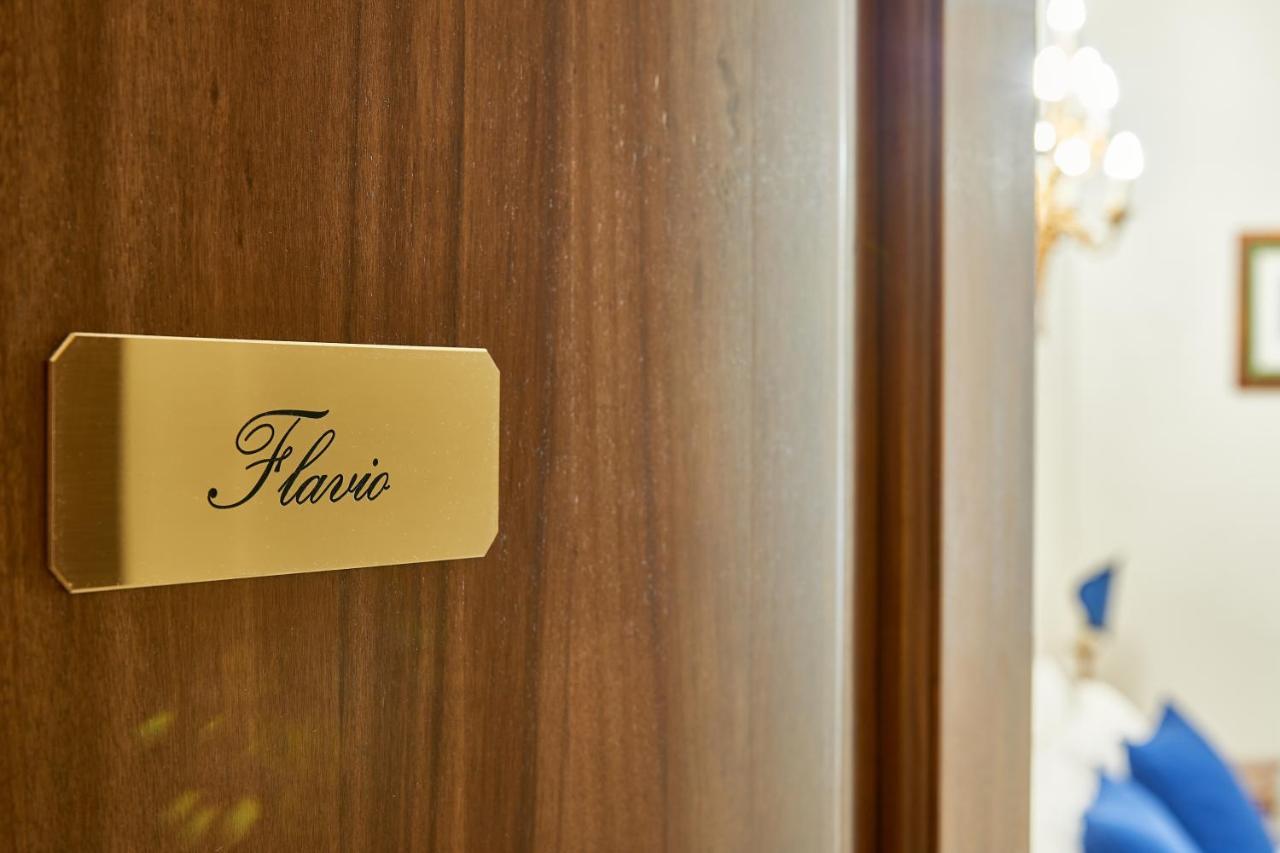 Fabrizio'S Rooms Roma Ngoại thất bức ảnh